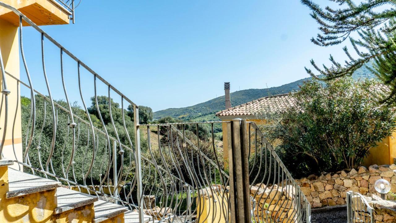 Appartamenti Dodi Lt - Pms Casevacanze Budoni Exterior photo