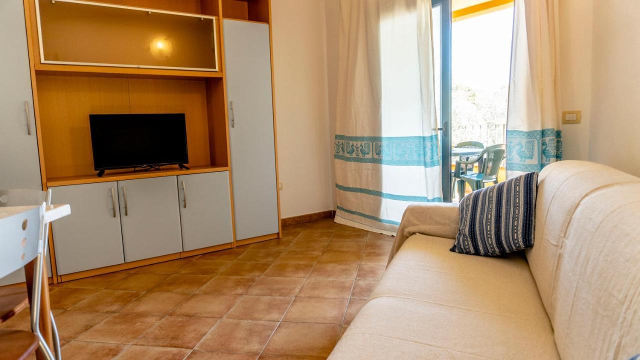 Appartamenti Dodi Lt - Pms Casevacanze Budoni Exterior photo